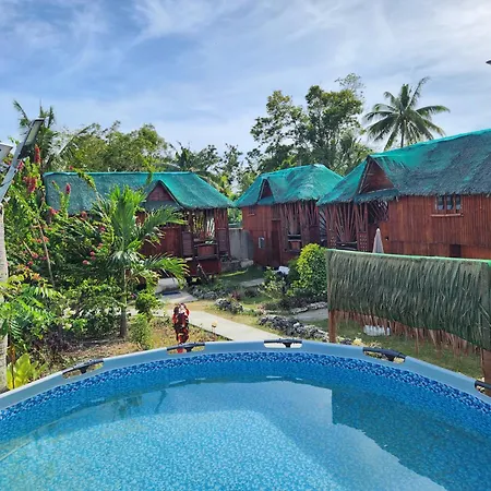 Nirvana Resort & Dive Centre - Moalboal