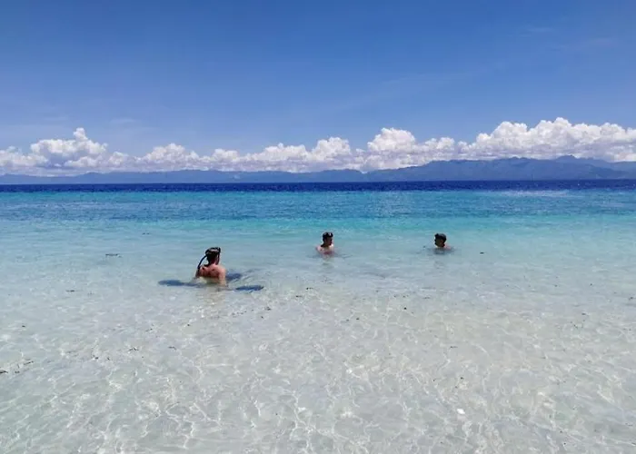 Nirvana Bamboo & Dive Centre Moalboal