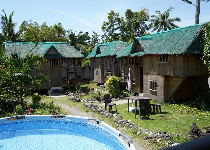 Nirvana Bamboo & Dive Centre Moalboal
