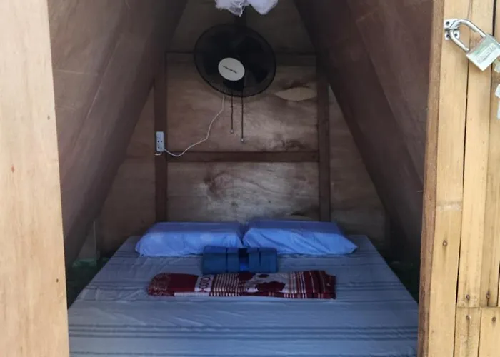 Nirvana Bamboo & Dive Centre 3*