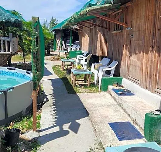 Nirvana Bamboo & Dive Centre Moalboal