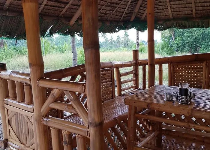 Nirvana Bamboo & Dive Centre Resort Moalboal