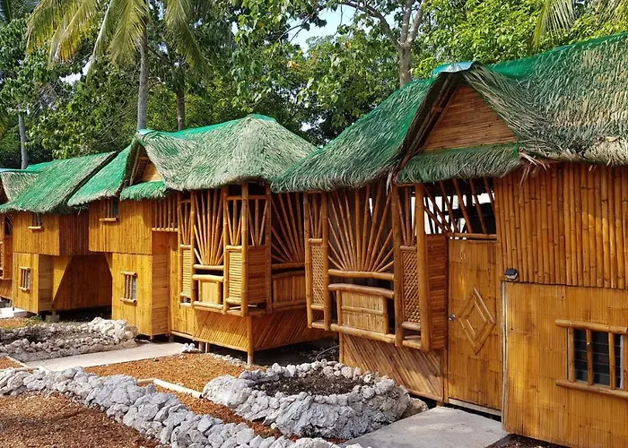 Nirvana Bamboo & Dive Centre 3*